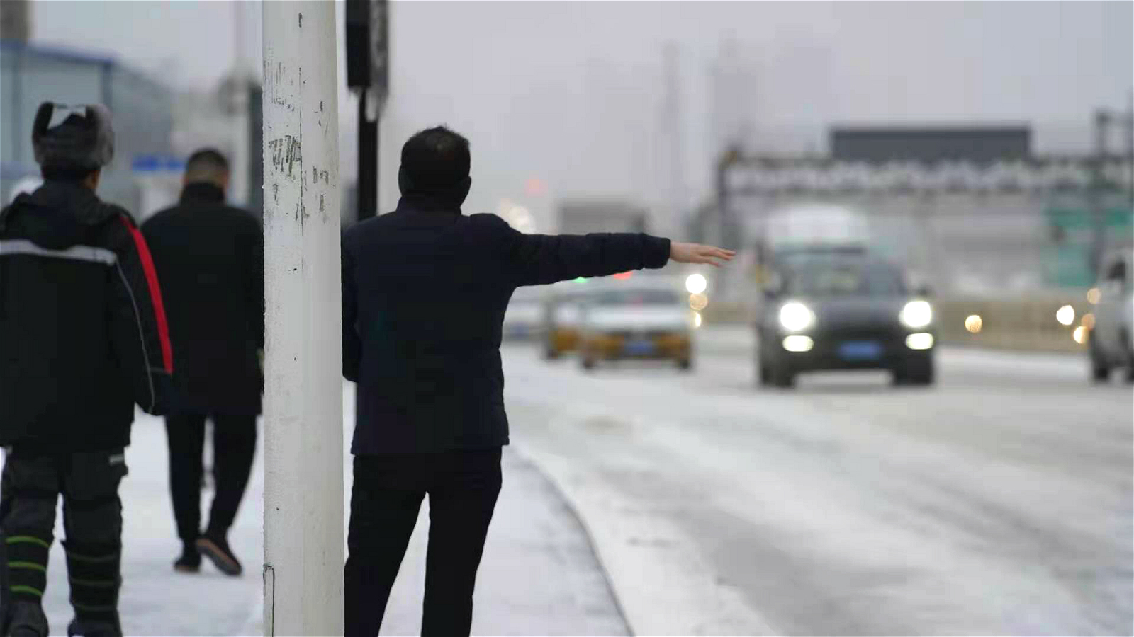 吉林广播网记者镜头里的第一场雪